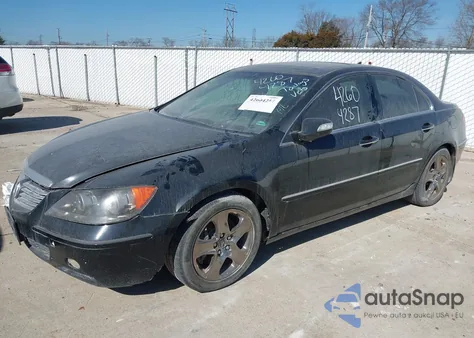 2005 Acura Rl 3.5 from USA, damaged, VIN JH4KB16575C020987